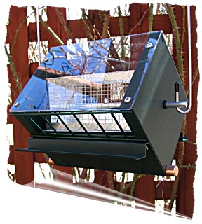 Raccoon proof rollerfeeder bird feeder.